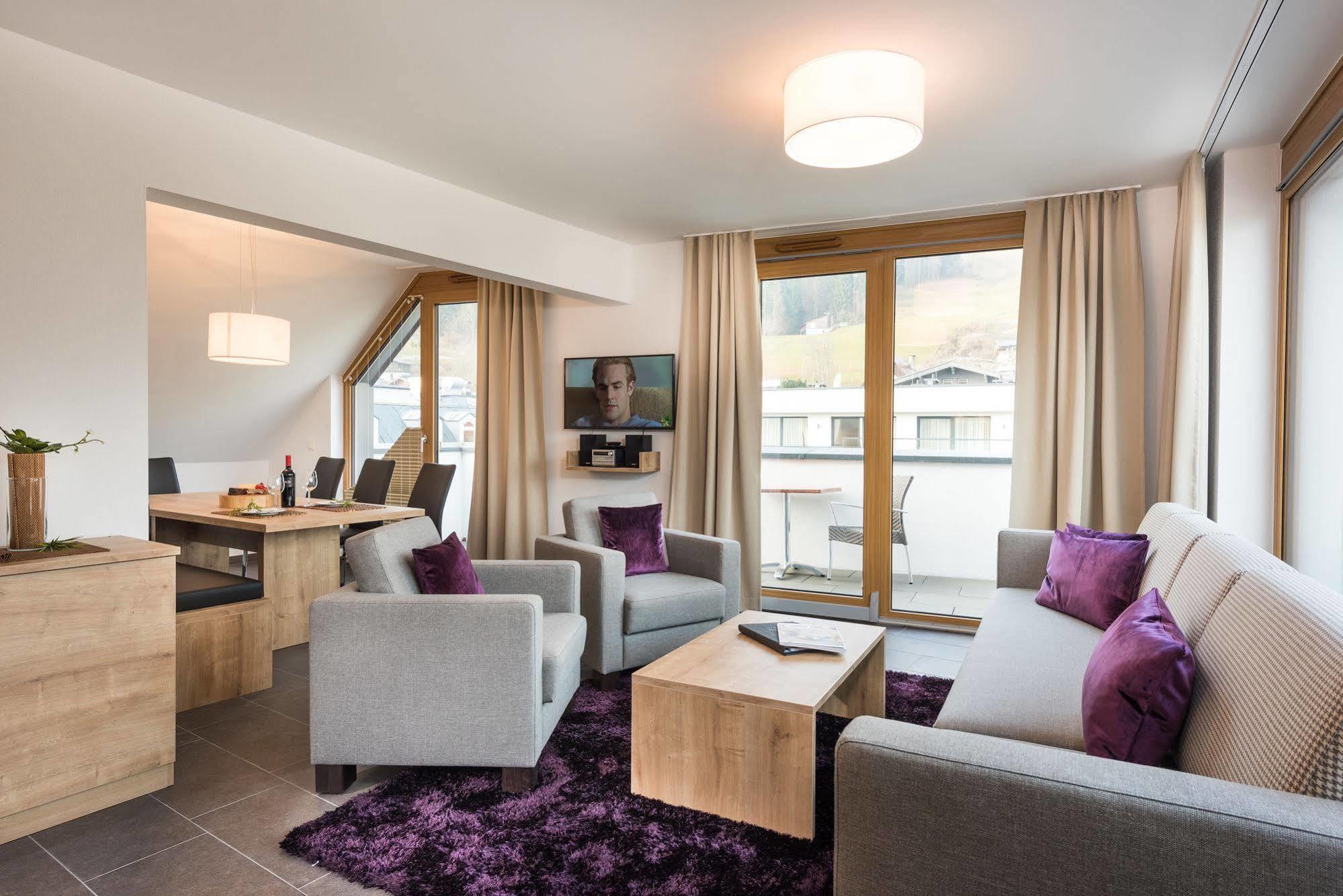 Apartment Centrum - Steinbock Lodges 滨湖采尔 外观 照片